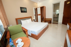  , Deluxe King Room